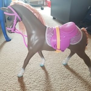 Toy horse